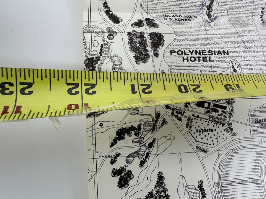 Walt Disney World Guest Relations Binder Filled With Information On Walt Disney World Including Park Maps [Photo 40]