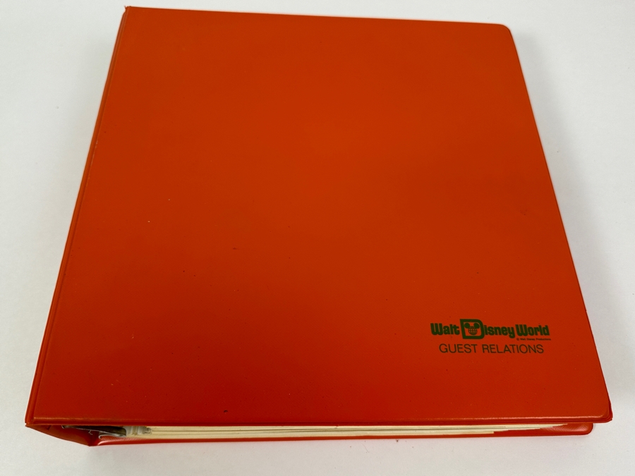 Walt Disney World Guest Relations Binder Filled With Information On Walt Disney World Including Park Maps [Photo 2]