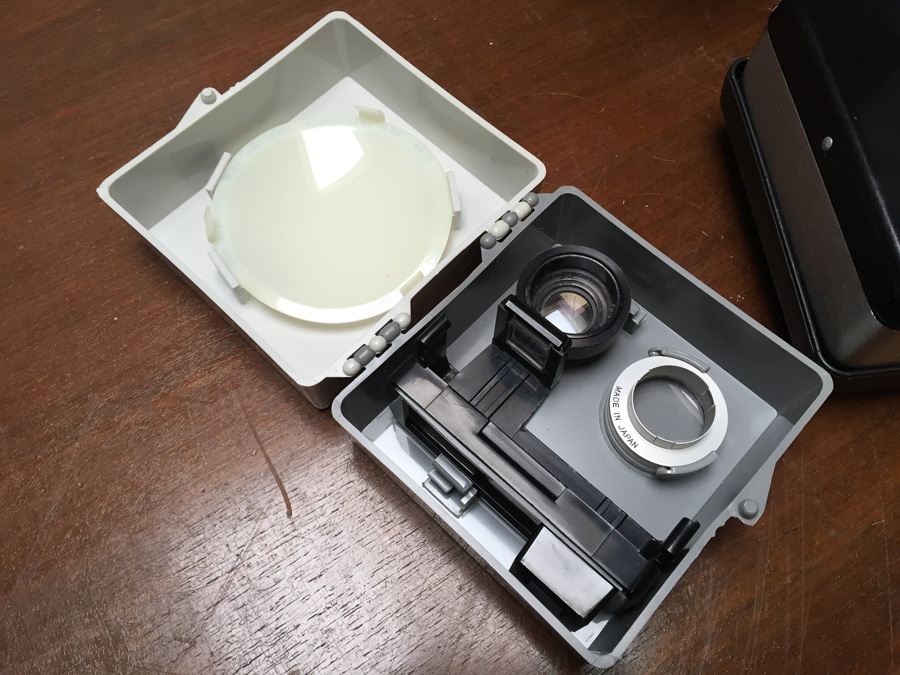 Polaroid Automatic 250 Land Camera with Case and Unopened Vintage Film [Photo 8]