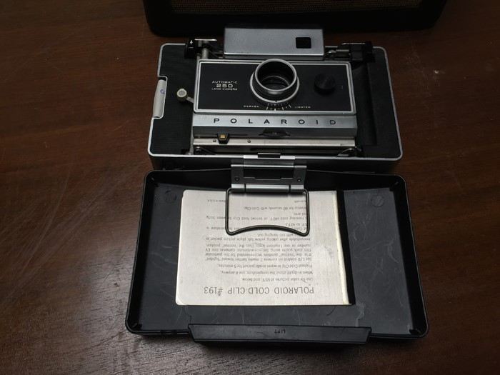 Polaroid Automatic 250 Land Camera with Case and Unopened Vintage Film [Photo 15]