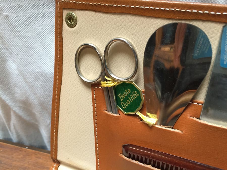 Vintage Leather Case Grooming Kit Vanity Set Noymer Germany Like New [Photo 7]