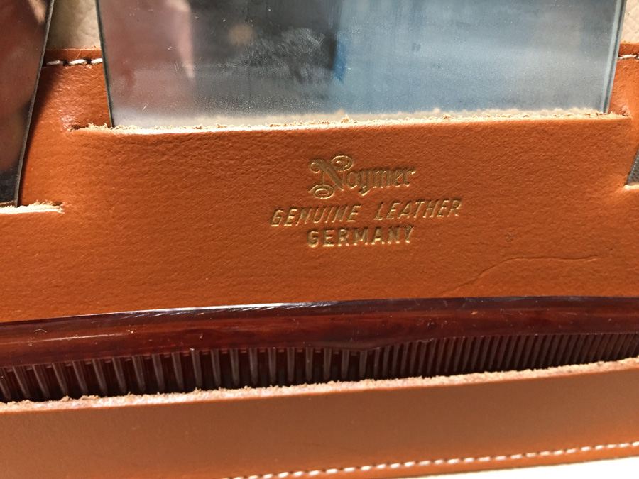 Vintage Leather Case Grooming Kit Vanity Set Noymer Germany Like New [Photo 3]