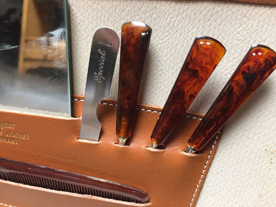 Vintage Leather Case Grooming Kit Vanity Set Noymer Germany Like New [Photo 8]