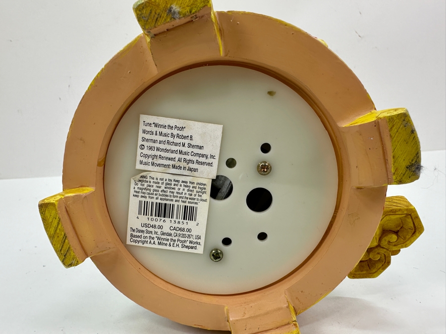 Just Added - Winnie The Pooh Musical Snow Globe 7'H [Photo 10]