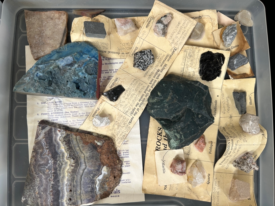 Just Added - Rock Collection Lot #2 With Gold Flakes - See Photos [Photo 2]