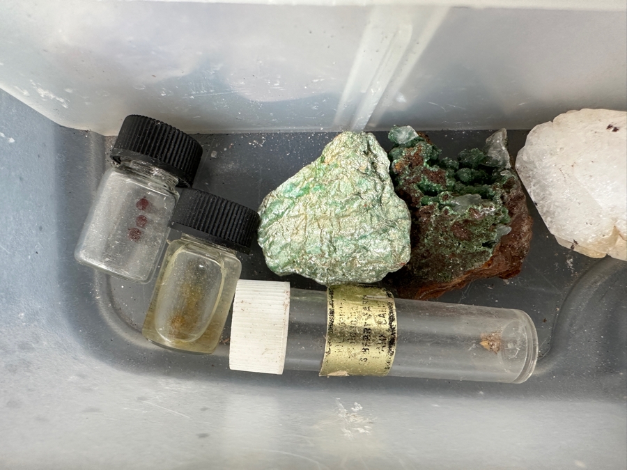 Just Added - Rock Collection Lot #2 With Gold Flakes - See Photos [Photo 4]