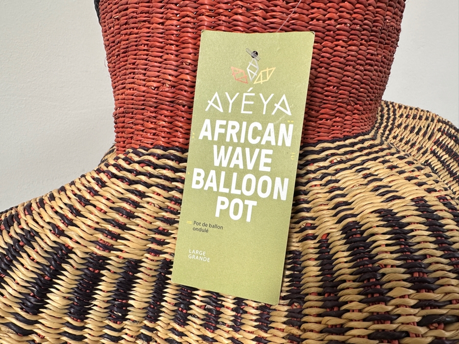 Just Added - New Large Ayeya African Wave Balloon Pot 26'H [Photo 3]