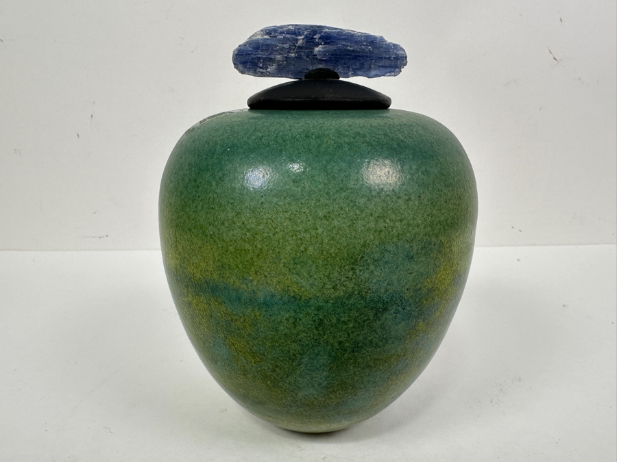 Just Added - Signed Jeremy Diller Raku Jar 6.5'H [Photo 4]