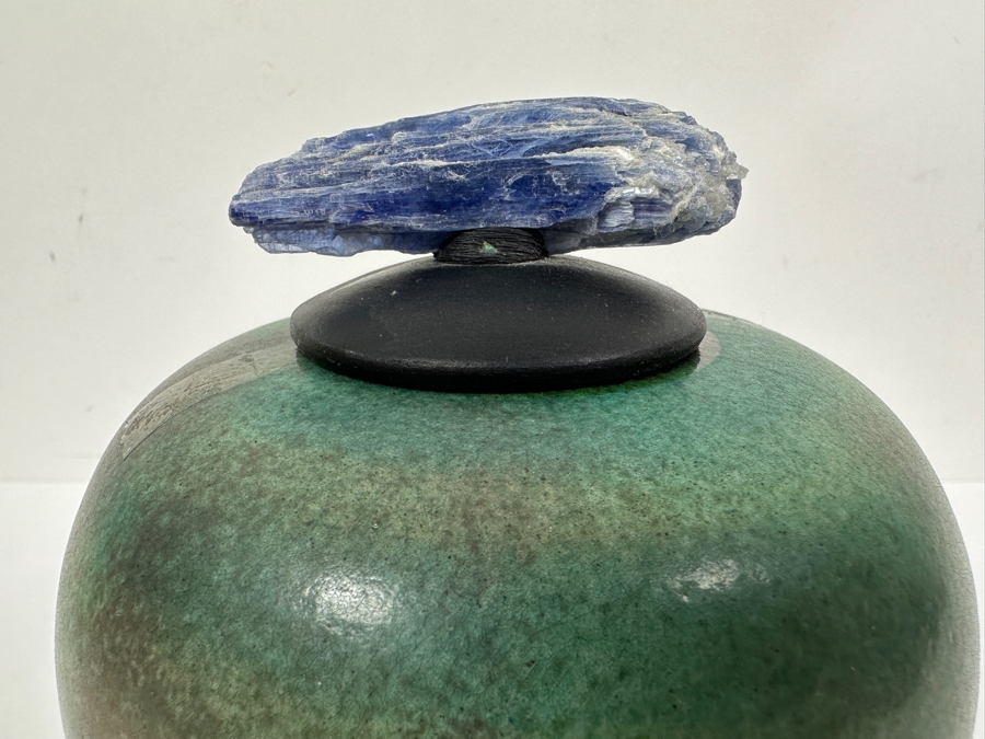 Just Added - Signed Jeremy Diller Raku Jar 6.5'H [Photo 3]