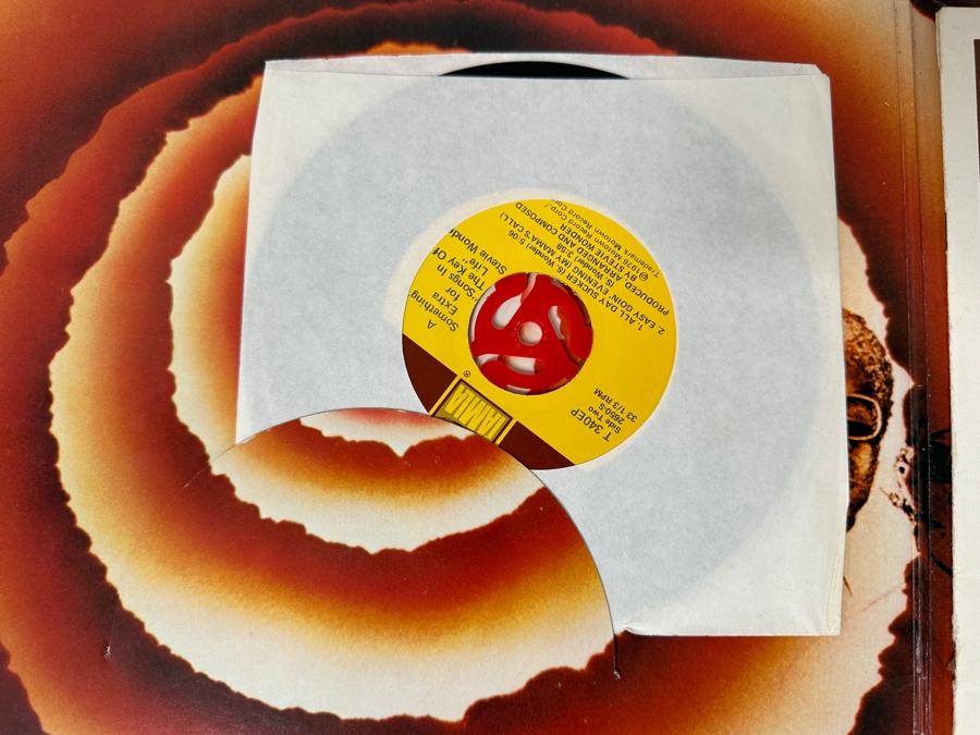 Just Added - Lot of (4) Stevie Wonder Vinyl Record Albums [Photo 13]