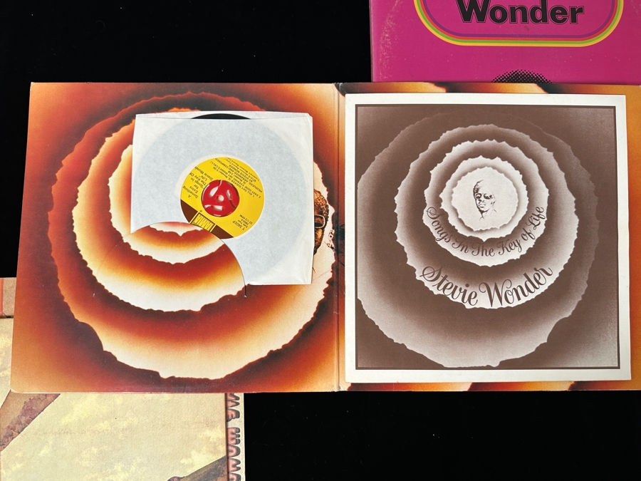 Just Added - Lot of (4) Stevie Wonder Vinyl Record Albums [Photo 12]