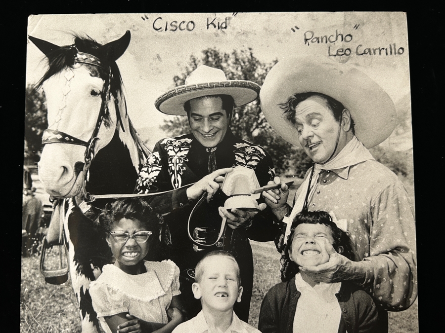 Just Added - Dave Hammel Photograph Mounted On Foam Board Of A Teeth-brushing Lesson with Leo Carrillo (Pancho), Duncan Renaldo (Cisco Kid) and Diablo. 15.5' x 19' [Photo 2]