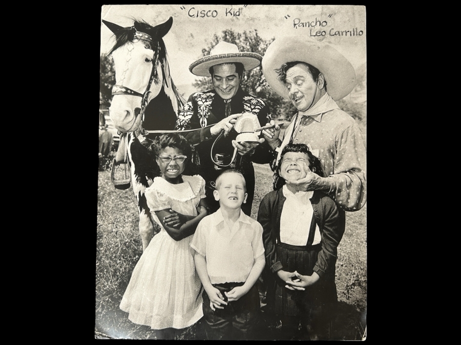 Just Added - Dave Hammel Photograph Mounted On Foam Board Of A Teeth-brushing Lesson with Leo Carrillo (Pancho), Duncan Renaldo (Cisco Kid) and Diablo. 15.5' x 19'