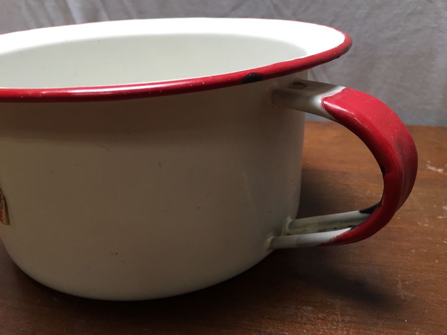 Porcelain Enameld Ware Vogue Handled Bowl Cup [Photo 4]