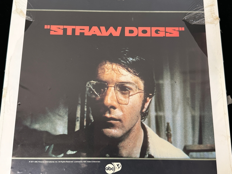 Just Added - RCA SelectaVision VideoDisc Factory Sealed Straw Dogs Movie With Dustin Hoffman Capacitance Electronic Disc (CED) [Photo 2]