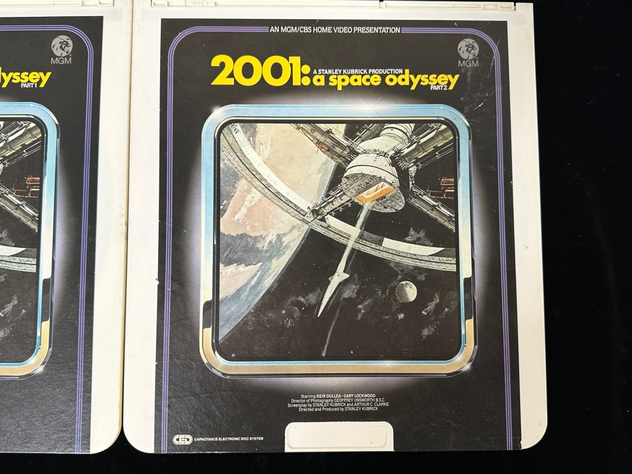 Just Added - RCA SelectaVision VideoDisc Stanley Kubrick's 2001: A Space Odyssey Movie 2 Discs Capacitance Electronic Disc (CED) [Photo 4]