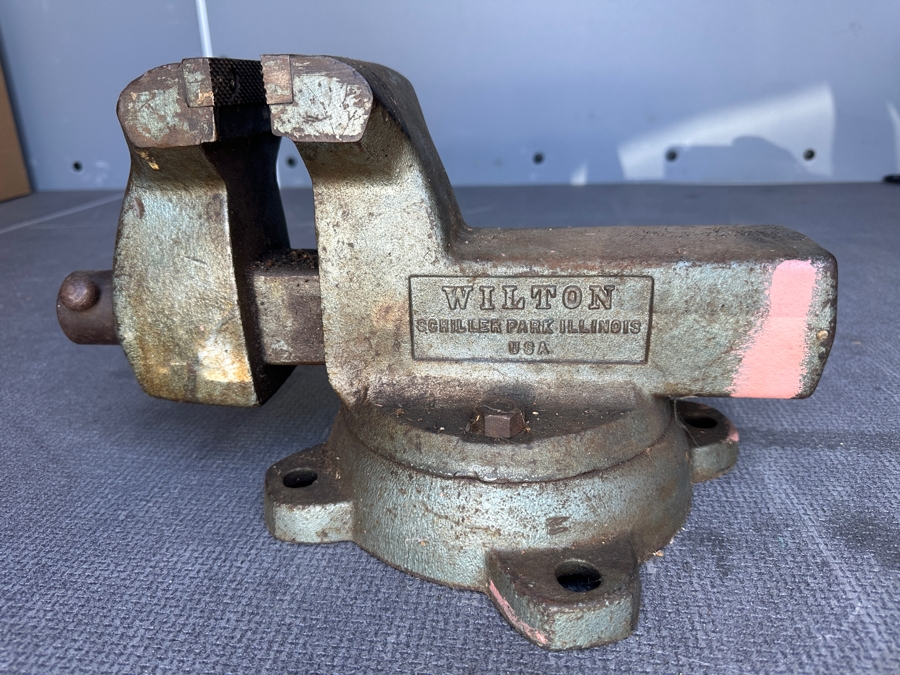 Large Wilton Schiller Park Illinois Vise 45lbs [Photo 3]