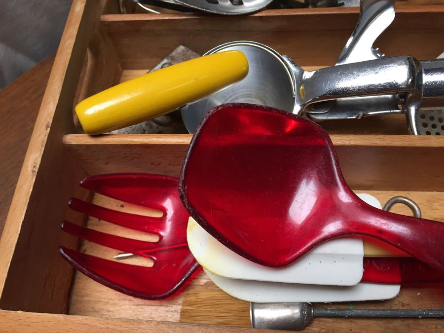Vintage Kitchen Utensils in Wooden Box [Photo 7]