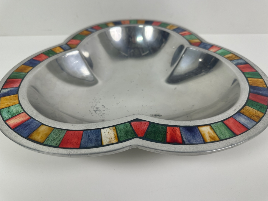 Mikasa Metal Carnival Aluminum Clover Shaped Bowl Made In India 13.5W X 2.25H [Photo 3]