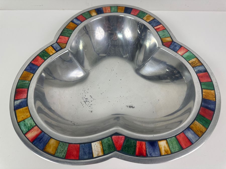 Mikasa Metal Carnival Aluminum Clover Shaped Bowl Made In India 13.5W X 2.25H [Photo 2]