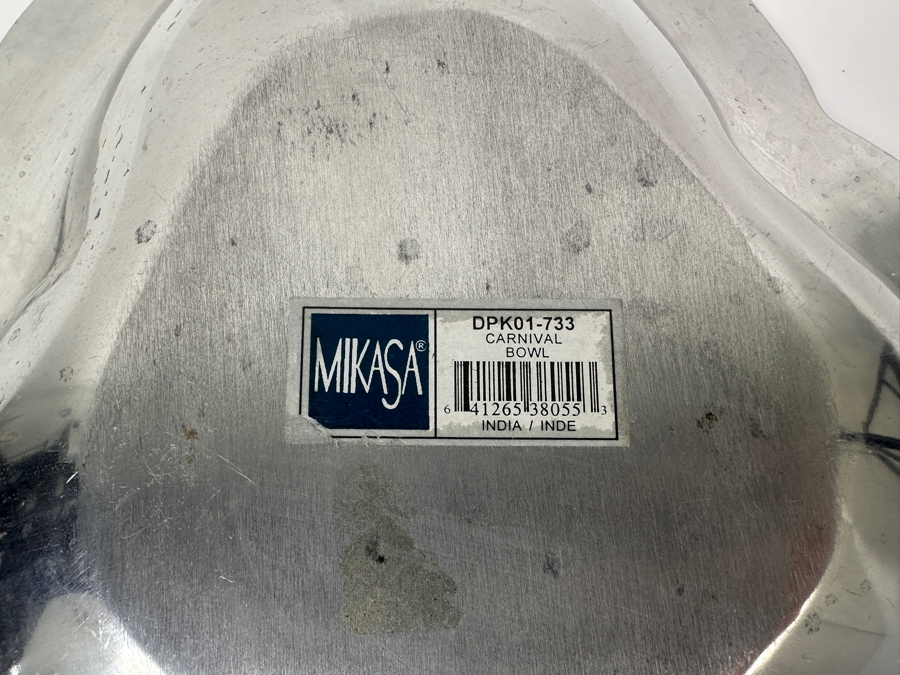 Mikasa Metal Carnival Aluminum Clover Shaped Bowl Made In India 13.5W X 2.25H [Photo 7]