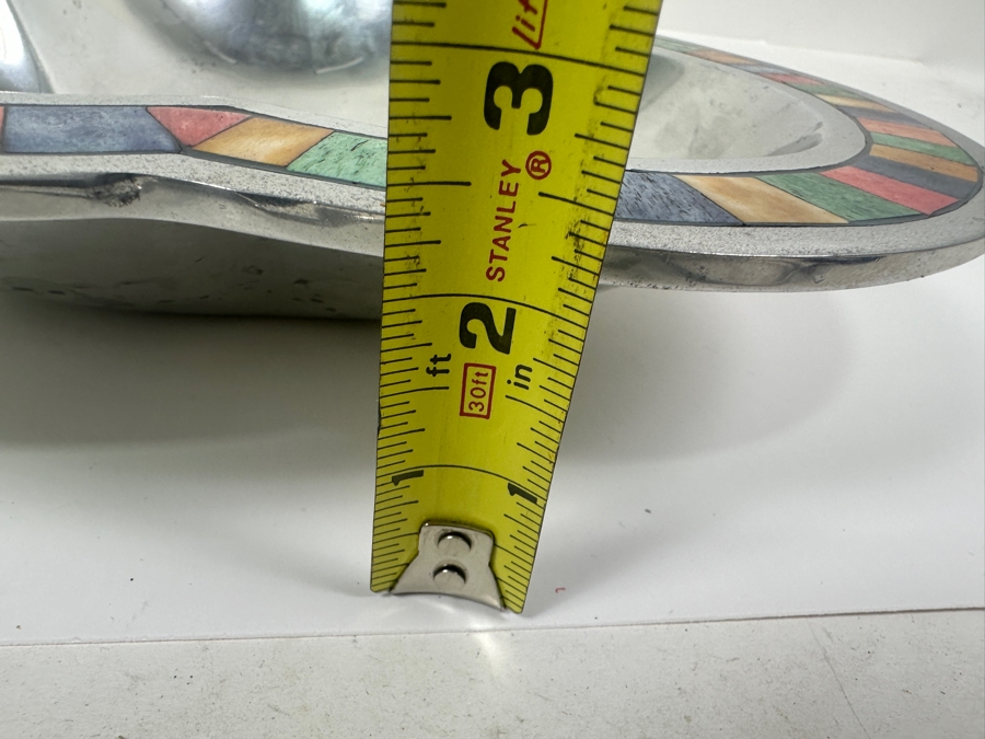 Mikasa Metal Carnival Aluminum Clover Shaped Bowl Made In India 13.5W X 2.25H [Photo 9]