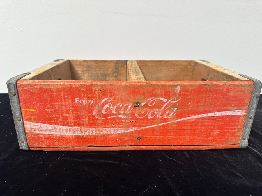 Vintage Wooden Enjoy Coca-Cola Advertising Crate 18 X 11.5 X 6 [Photo 6]