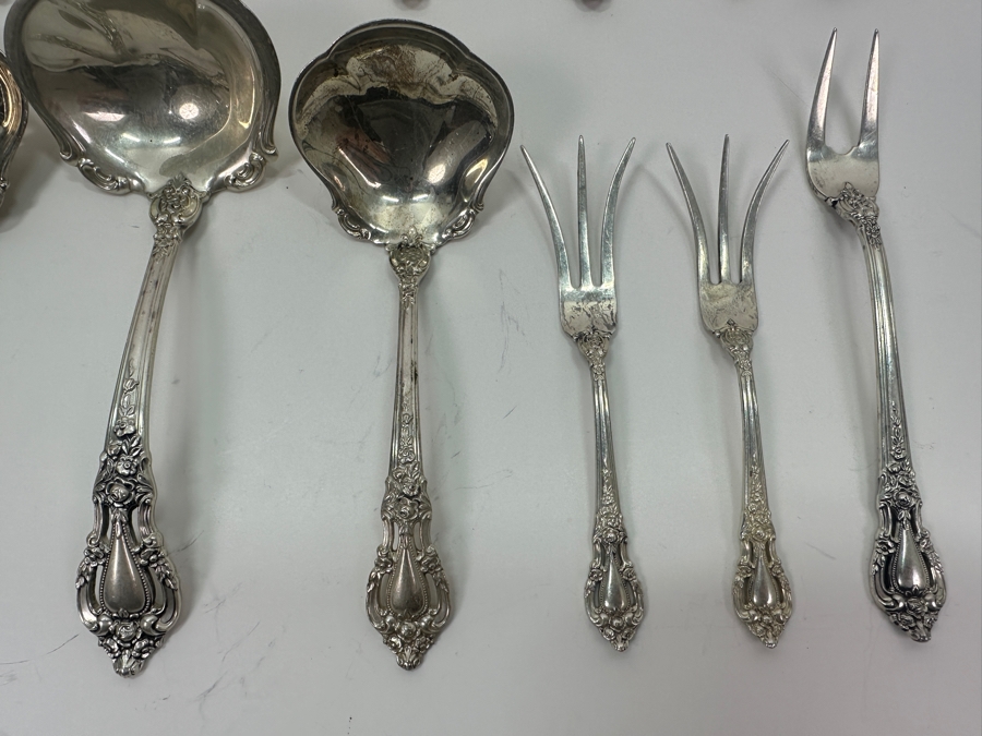 Lunt Sterling Silver Serving Pieces Eloquence Pattern Weighs 806g Sterling Silver Melt Value $917 [Photo 8]