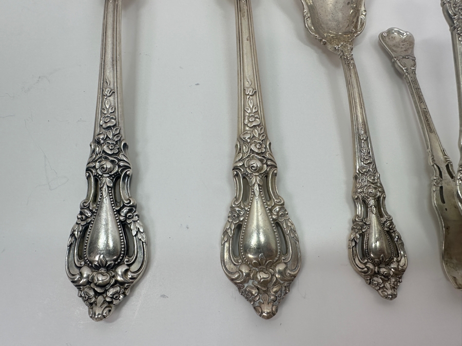 Lunt Sterling Silver Serving Pieces Eloquence Pattern Weighs 806g Sterling Silver Melt Value $917 [Photo 13]