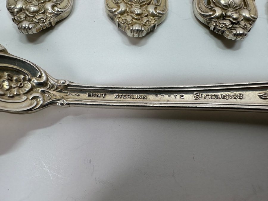 Lunt Sterling Silver Flatware Service For Six Eloquence Pattern - Sterling Silver Weighs 1,387g Plus An Additional 453g Of Knives - Sterling Silver Melt Value $1,578 [Photo 11]