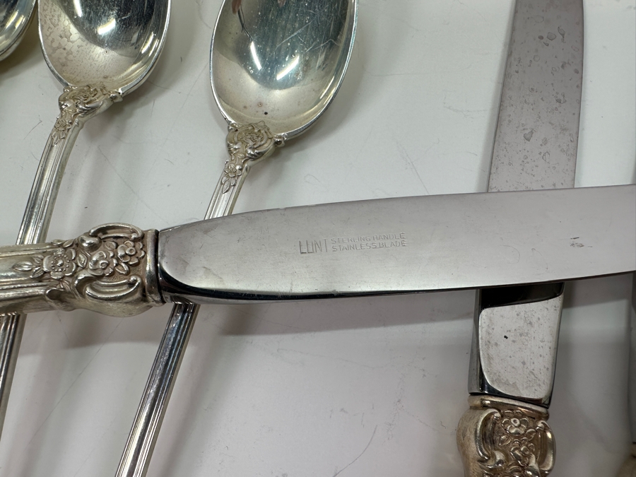 Lunt Sterling Silver Flatware Service For Six Eloquence Pattern - Sterling Silver Weighs 1,387g Plus An Additional 453g Of Knives - Sterling Silver Melt Value $1,578 [Photo 12]