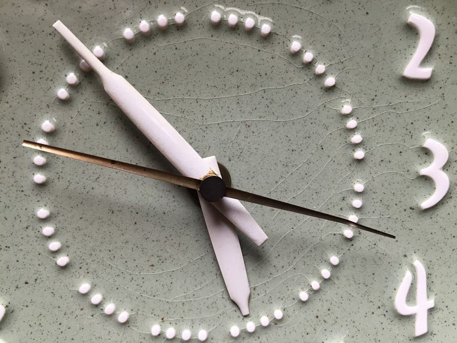 Russel Wright Wall Clock - 1953 General Electric Ceramic Clock - Needs to be Rewired [Photo 3]