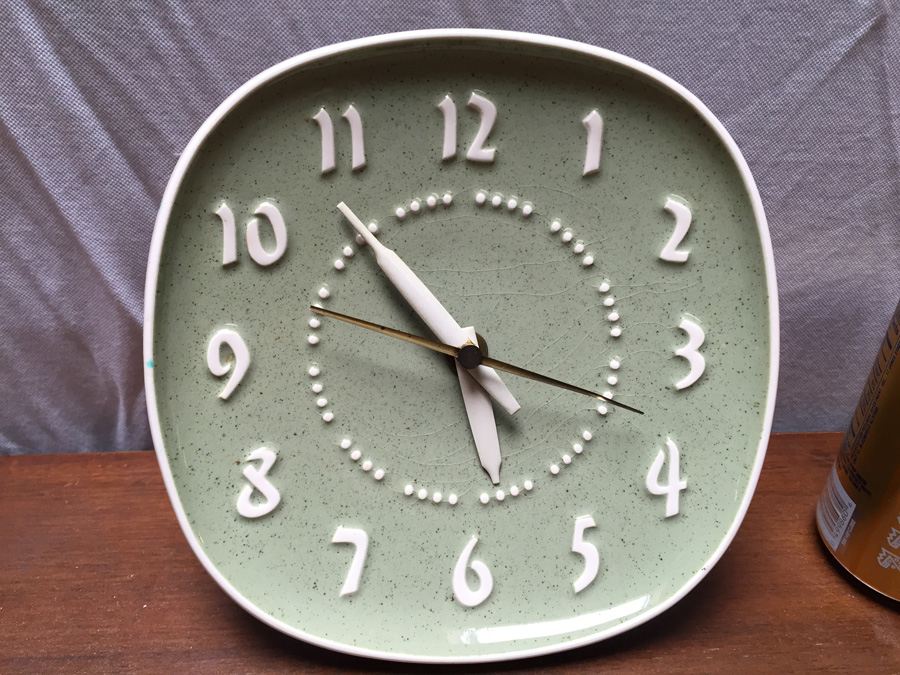 Russel Wright Wall Clock - 1953 General Electric Ceramic Clock - Needs to be Rewired [Photo 4]