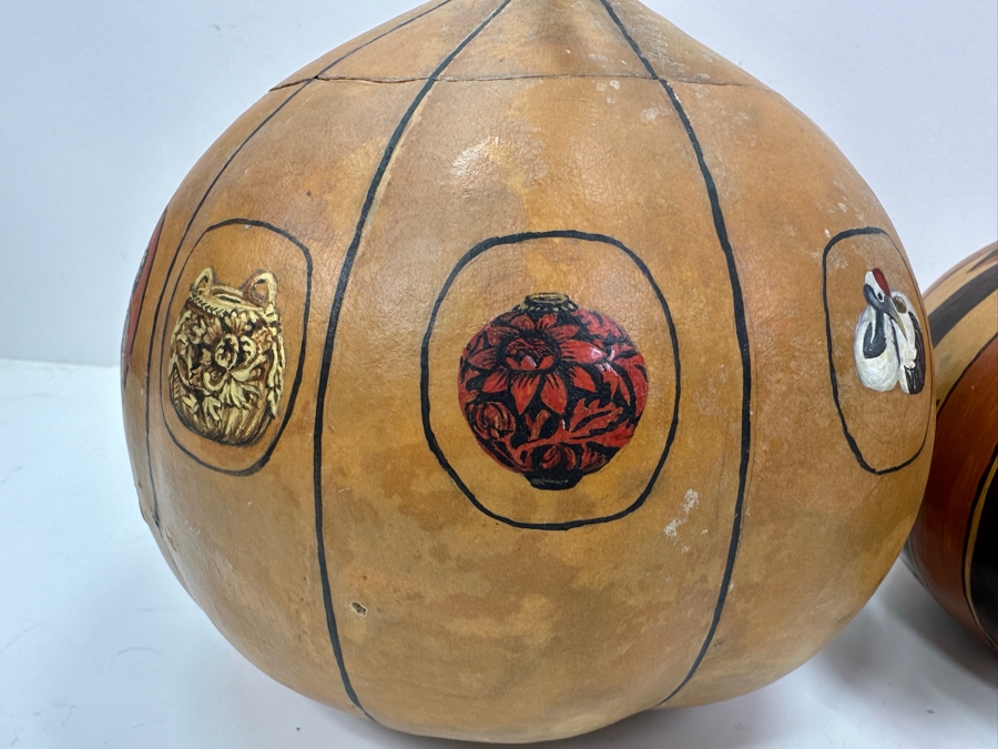 Pair Of Hand Painted Gourds 7H [Photo 4]