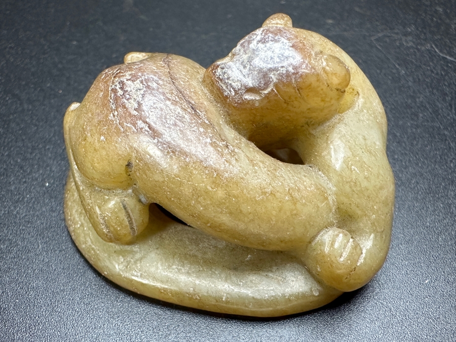 Chinese Carved Jade Jaguar 41.7g 1.75'W [Photo 3]