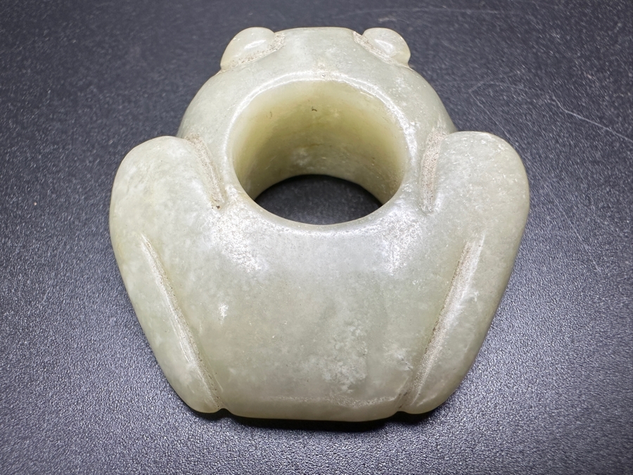 Chinese Carved Jade Frog 41.1g 2'W [Photo 8]
