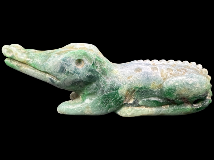 Chinese Carved Jade Alligator Crocodile Pendant 83.3g 3.5'W