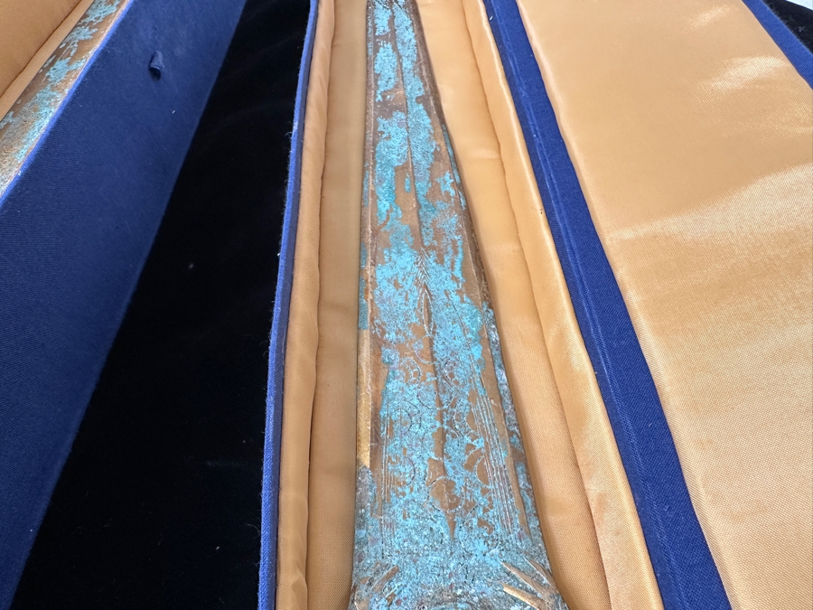 Pair Of Chinese Reproduction Gilt Metal Swords In Presentation Boxes 25'L & 20'L [Photo 9]