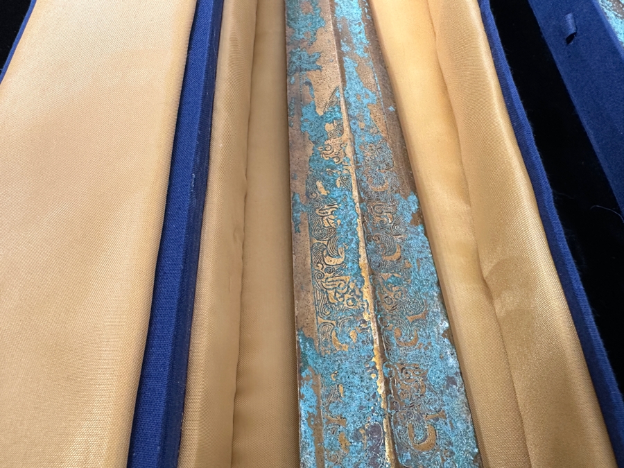 Pair Of Chinese Reproduction Gilt Metal Swords In Presentation Boxes 25'L & 20'L [Photo 7]