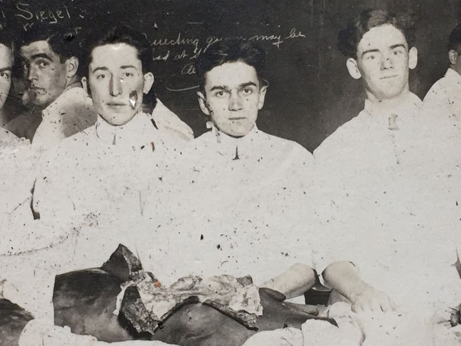 1914 Vintage Photograph Medical Students Cadaver Dissection [Photo 8]
