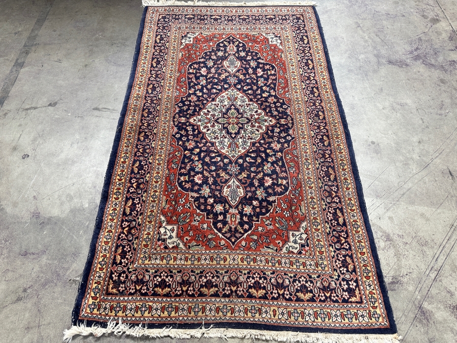 Hand Knotted Wool Area Rug From Pakistan 38' X 65' [Photo 2]