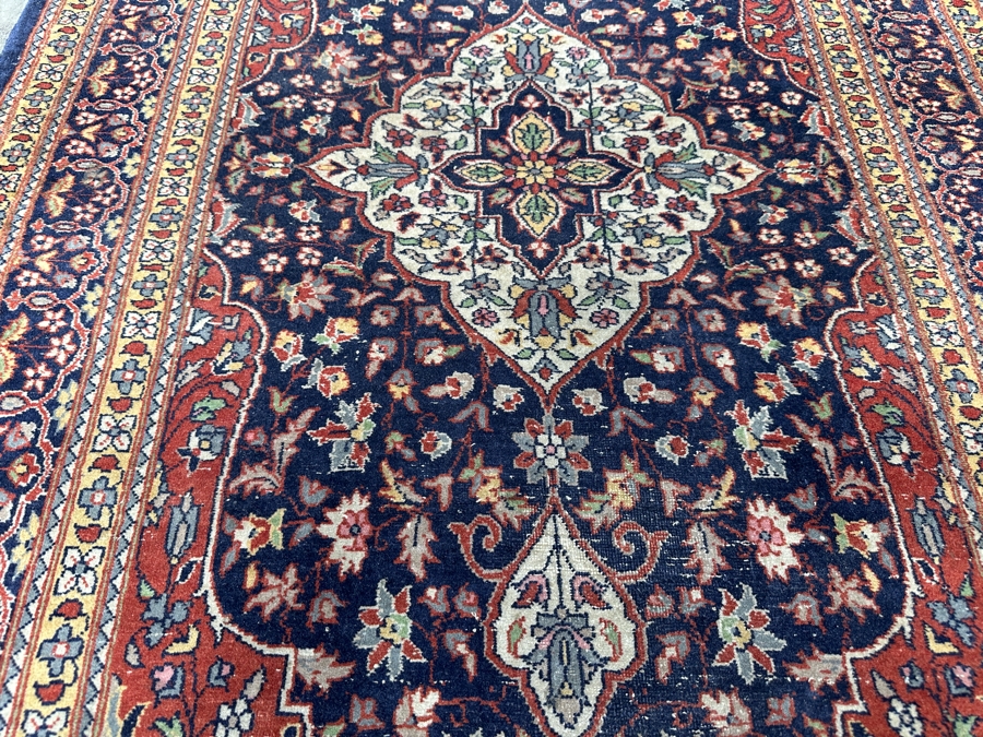 Hand Knotted Wool Area Rug From Pakistan 38' X 65' [Photo 8]