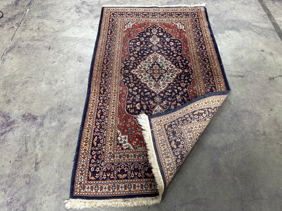 Hand Knotted Wool Area Rug From Pakistan 38' X 65' [Photo 5]