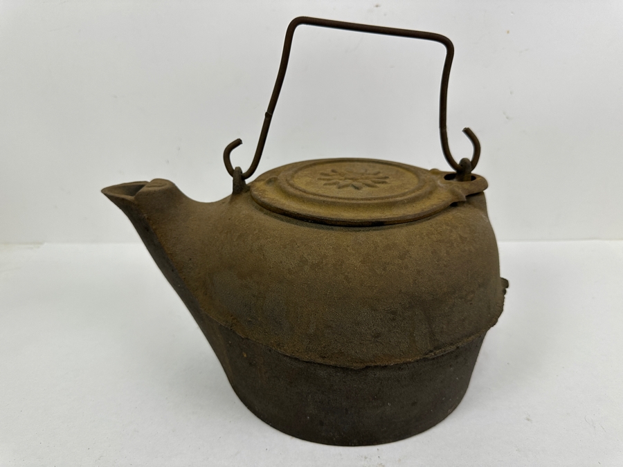 Antique Cast Iron Teapot Kettle 11'W [Photo 7]