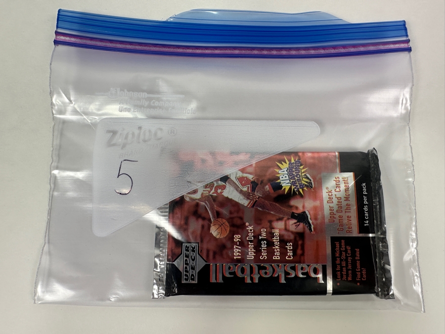 1997-98 Upper Deck Series Two Basketball Cards - 14 Cards - May Contain Ultra-Rare Michael Jordan Signed Game Jersey Card (GJ13S) That Sold For $1.4M - Read Details Page Before Bidding - Pack #5 [Photo 3]