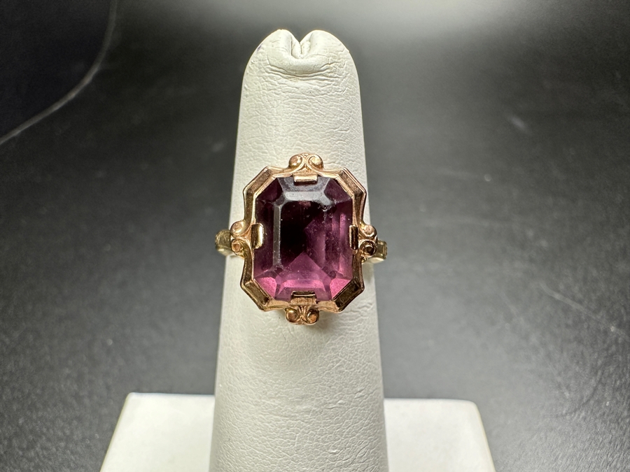 10K Gold Ring Set With 10x8mm Amethyst Est. 3.5ct Size 4.5 1.8g [Photo 2]