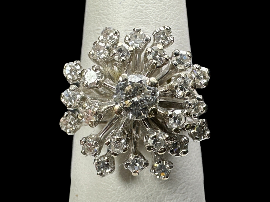 14k Gold Diamond Ring Set With (1) 4.2mm Round Brilliant Diamond & (24) 1.5mm Single Cut Diamonds Size 6.5 6.0g Est. 1.0cttw Retails $3,000