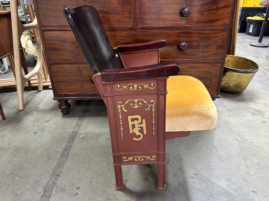 Vintage Movie Theater Seat 20W X 22D X 31H [Photo 4]