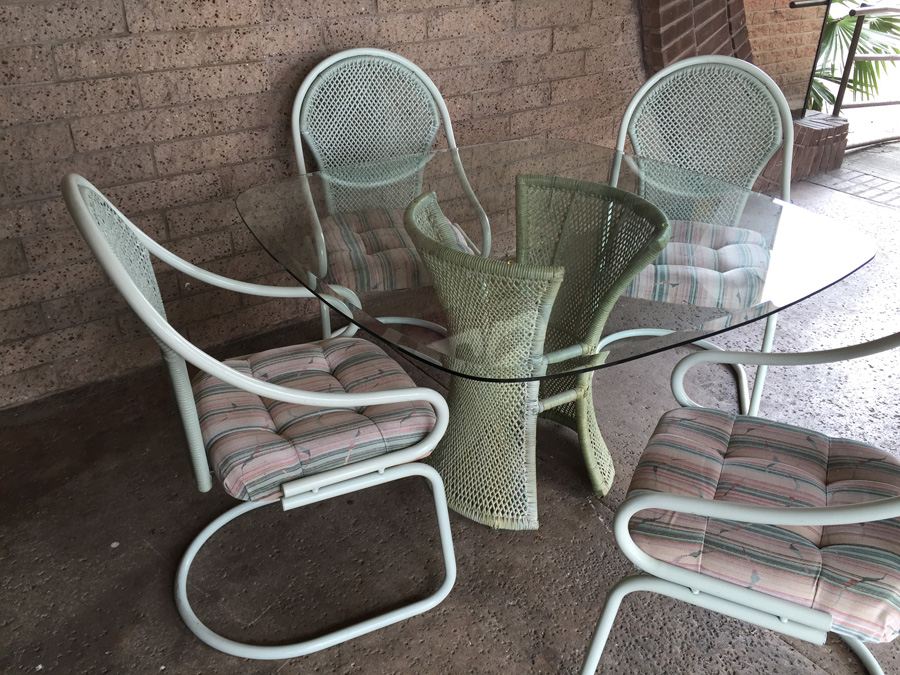 Glass Top Table with Four Bent Metal Chairs [Photo 8]