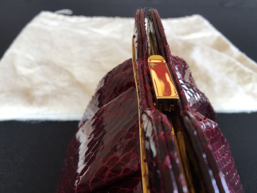 Susan Gail Genuine Snake Handbag [Photo 8]